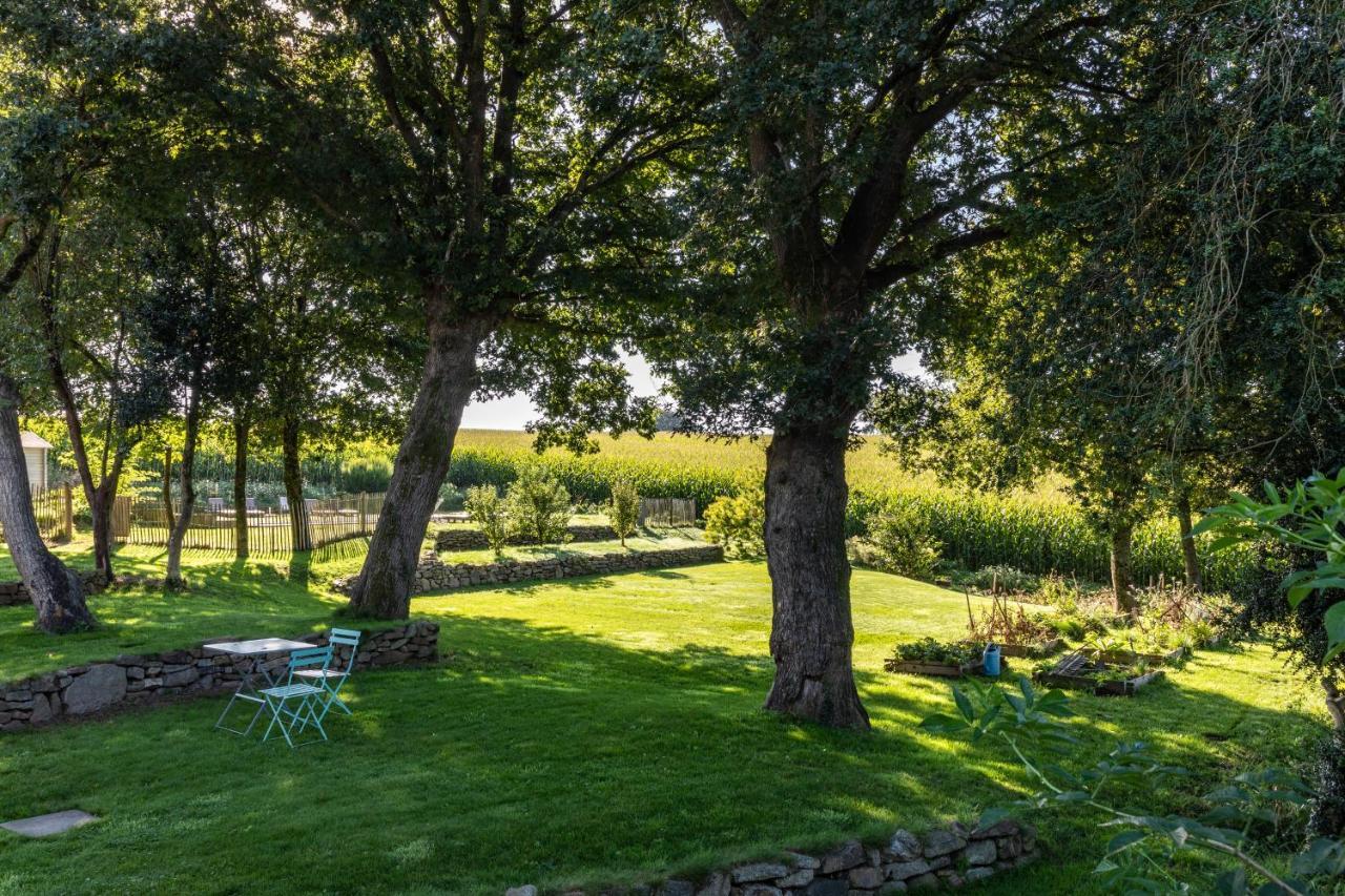 Domaine du Kelenn Bed & Breakfast Caden Bagian luar foto
